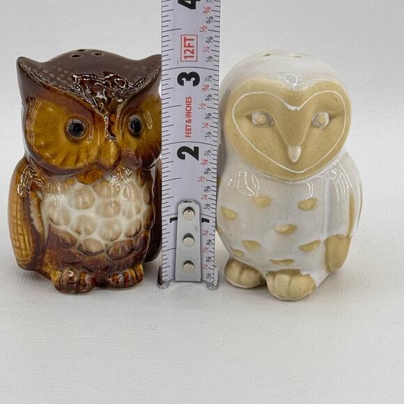 Set of 2 Mismatch Ceramic Owl Salt And Pepper Shakers With Stoppers 3" - Picture 6 of 7